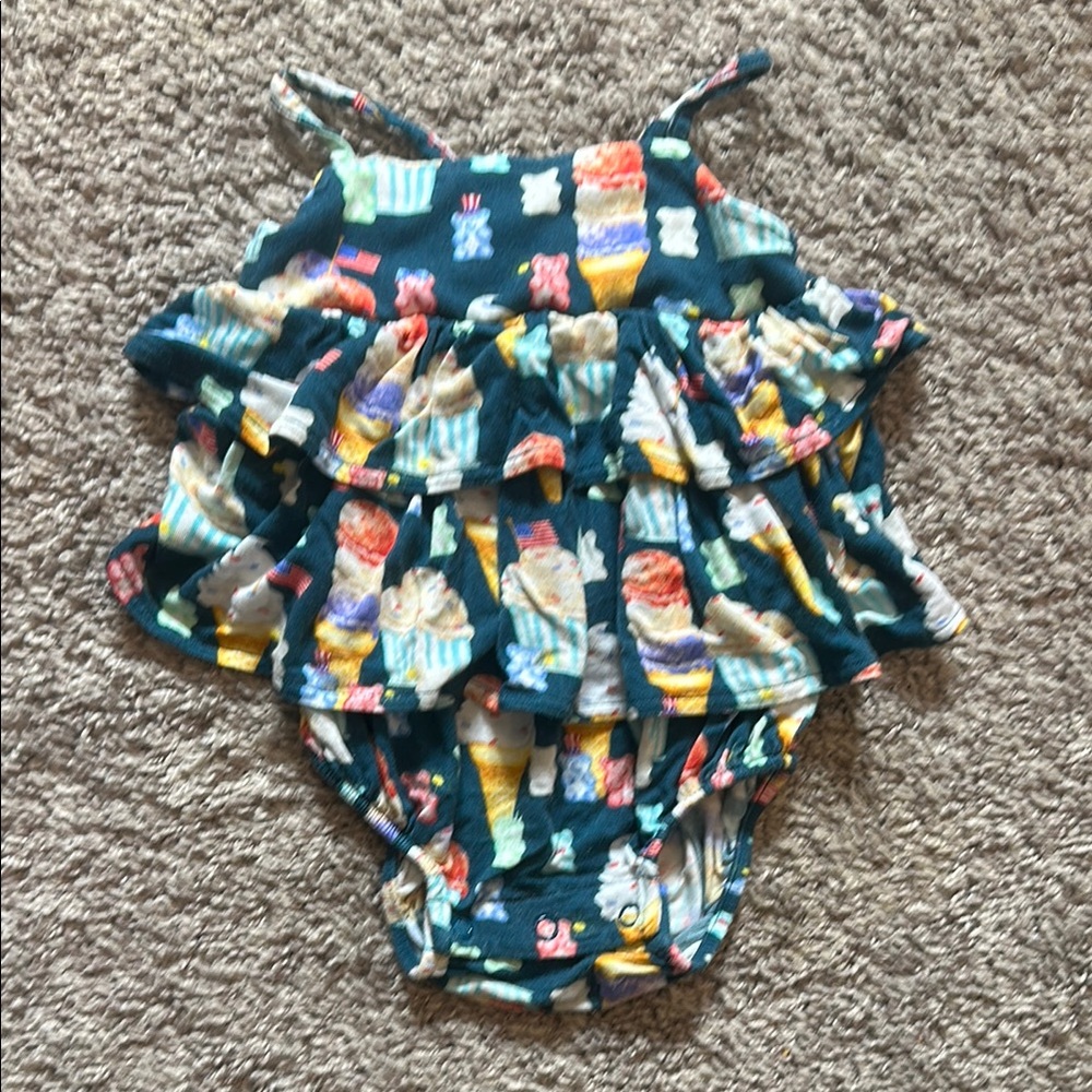 Posh Peanut 4th of July Gummy Bear Ruffle Bubble Romper Size 0-3mo